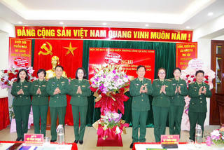 Tuyên dương điển hình tiên tiến nữ Bộ đội Biên phòng tỉnh Quảng Ninh