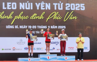 Hàng ngàn VĐV chinh phục đỉnh Phù Vân tại Giải leo núi Yên Tử 2025