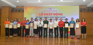 Hơn 3 tỷ đồng đăng ký ủng hộ trong Lễ Phát động Tháng Nhân đạo tại Quảng Ninh