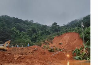 Lâm Đồng quyết tâm ứng phó sạt trượt đất: Bài 3 - Đề xuất nhiều giải pháp căn cơ phòng ngừa sạt trượt