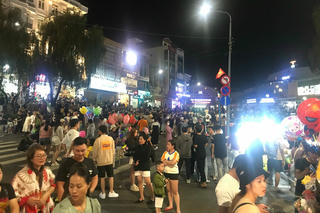 Phố đi bộ trung tâm Hoà Bình (Đà Lạt) hoạt động trở lại