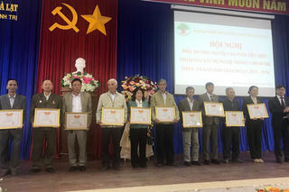 Người cao tuổi Đà Lạt tích cực xây dựng hệ thống chính trị cơ sở