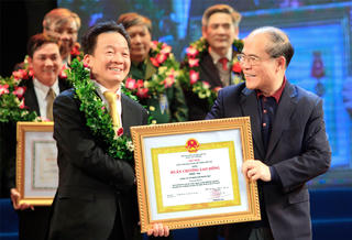 Kỉ niệm 25 năm thành lập Tập đoàn T&T: Những mốc son chói lọi