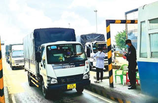 Triển khai thêm luồng xanh đường thủy để vận chuyển hàng hóa thiết yếu