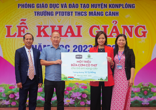 Nhãn hàng CHIN-SU tài trợ 'Một triệu bữa cơm có thịt' cho trẻ vùng cao