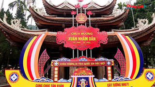Hà Nội: Chùa hương chính thức đón khách tới tham quan