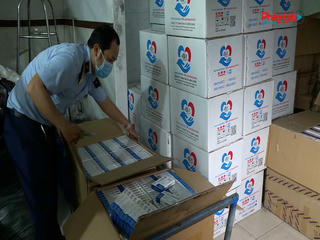 TP HCM: Thu giữ hơn 70.000 bộ kit test Covid-19 nhập lậu