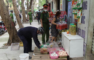 BCĐ 197 Phường Định Công: Xử lý vi phạm trật tự đô thị 