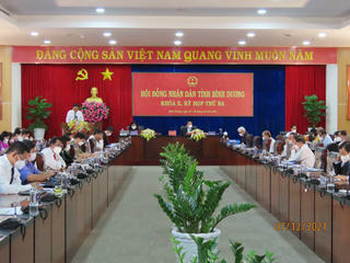 Bình Dương thông qua nhiều quyết sách để phục hồi phát triển kinh tế - xã hội