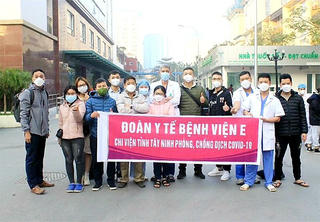Bệnh viện E Hà Nội lên đường chi viện cho Tây Ninh chống dịch