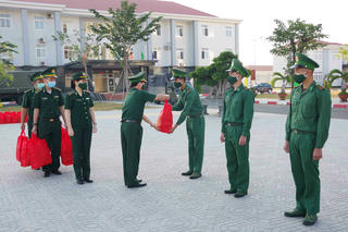 Bộ đội Biên phòng Bà Rịa – Vũng Tàu tổ chức Lễ tiễn quân nhân hoàn thành nghĩa vụ quân sự tại ngũ năm 2022
