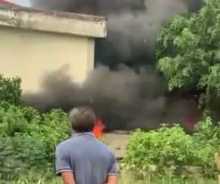 Cháy nhà tạm bảo vệ trường học khiến một người thiệt mạng