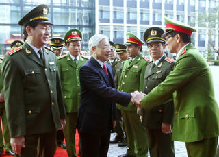 Giữ vững an ninh quốc gia, an toàn xã hội trong mọi tình huống