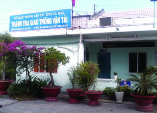 Xôn xao kiểu “tinh giản biên chế "thần tốc" ở Cà Mau