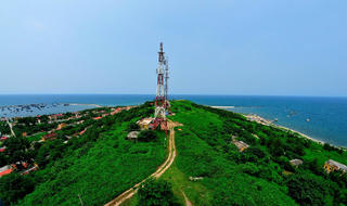 Ngày mới trên đảo tiền tiêu