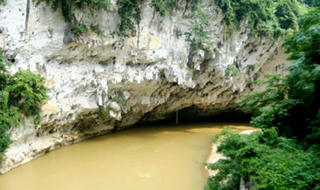 Kỳ bí những “hang ma” ở xứ Thanh