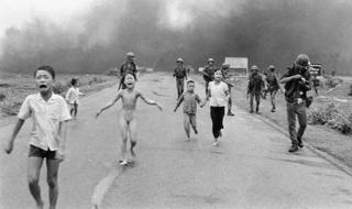 Facebook xin lỗi Thủ tướng Na Uy vì gỡ ảnh 'Em bé Napalm'