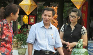 Người “giữ lửa” gốm Bát Tràng