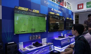 Sony Việt Nam chính thức ra mắt và phân phối thế hệ PlayStation 4 mới