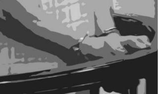 Mâu thuẫn tiền bạc, đâm em họ tử vong