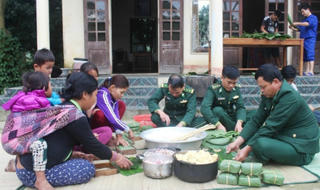Đồn Bản Giàng lo Tết sớm cho tộc người có nguy cơ tuyệt chủng