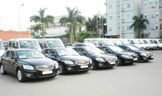 Mua sắm ô tô năm 2017 vẫn theo quy định về đấu thầu