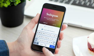Instagram là ứng dụng tiêu cực nhất với sức khỏe thanh niên