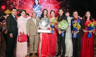 Á hậu Hà Thu đăng quang Tình Bolero phiên bản Nghệ sĩ 2017