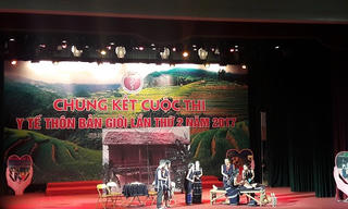 Chuyện những người thầm lặng chăm sóc sức khỏe nơi thôn bản