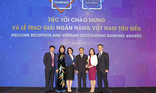 BIDV - Ngân hàng duy nhất năm thứ 2 liên tiếp nhận giải “Ngân hàng bán lẻ tiêu biểu nhất” 
