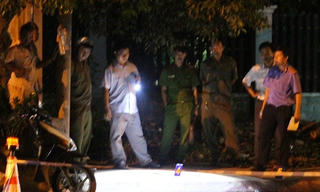 Cuồng ghen, chém người tình tử vong trên phố