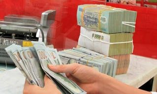Thiếu vốn trung dài hạn, lãi suất cho vay khó có thể giảm