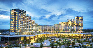Chủ nhân 4 căn condotel FLC trúng ô tô trong tiệc tri ân khách hàng FLC Grand Hotel Samson