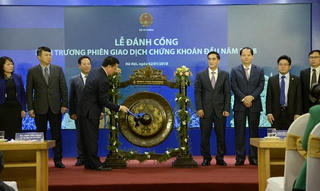 5 giải pháp thúc đẩy sự phát triển thị trường chứng khoán năm 2018