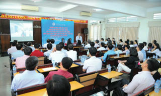 Sửa đổi quy định về trường đại học tư thục: 'Phân biệt đối xử' để làm gì?