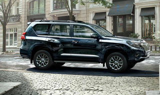 Toyota Land Cruiser 2018 có giá từ 45.000 USD tại châu Âu