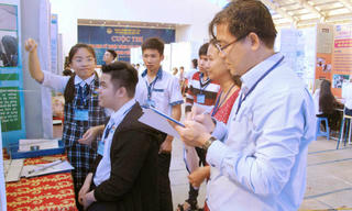 Cần Thơ: Hơn 130 dự án khoa học kỹ thuật của học sinh cùng tranh tài