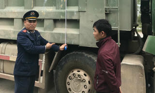 Phạt xe quá tải gần 200 triệu đồng
