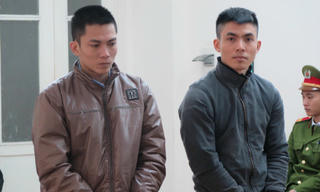 Giả hồ sơ vay vốn, 2 thanh niên lĩnh 60 năm tù 