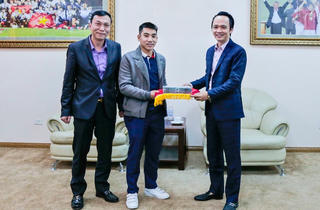 Tập đoàn FLC tặng U23 Việt Nam 1 tỷ đồng cùng gói nghỉ dưỡng 5 tỷ trên toàn hệ thống