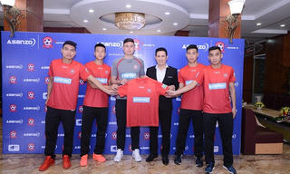 Asanzo đã có mặt trên cầu trường V-league