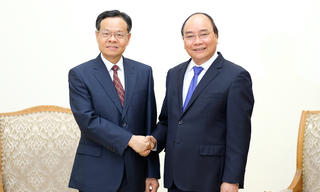 Từng bước thu hẹp chênh lệch cán cân thương mại Việt - Trung