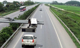 Hệ thống “phạt nguội” trên QL1A bị khiếu nại phạt oan: “Cuộc đấu” độ chuẩn giữa 3 thiết bị đo tốc độ