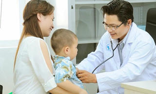 Tốt nghiệp cử nhân y khoa ở nước ngoài, phải học thêm ít nhất 12 tháng mới được làm bác sĩ ở Việt Nam