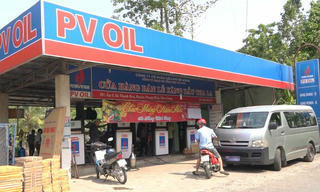 Một doanh nghiệp bị phạt 40 triệu đồng vì tự ý nâng giá xăng  