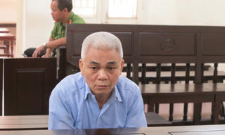 Đi “trả thù” cho em gái, đâm trọng thương bạn trai của vợ cũ