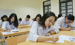 Không còn “nút cổ chai” vào đại học?