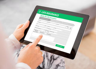 Manulife phối hợp Báo Dân trí ra mắt chuyên mục "Hiểu đúng về Bảo hiểm"