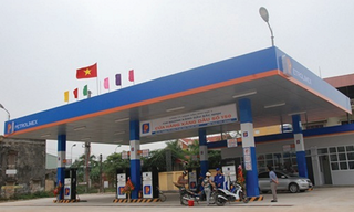 Đề xuất bỏ hạn mức tối thiểu nhập khẩu xăng dầu hàng năm