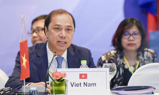 ASEAN, Nhật Bản lo ngại trước những diễn biến vừa qua trên Biển Đông